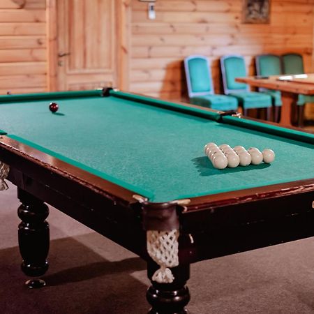 Hotel Bannyi Dvir Uzyn Zewnętrze zdjęcie