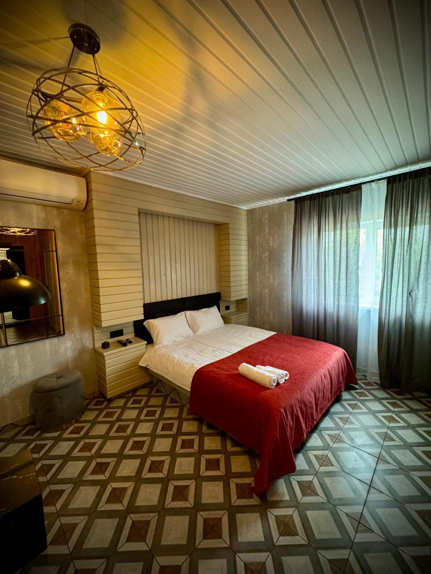 Hotel Bannyi Dvir Uzyn Zewnętrze zdjęcie